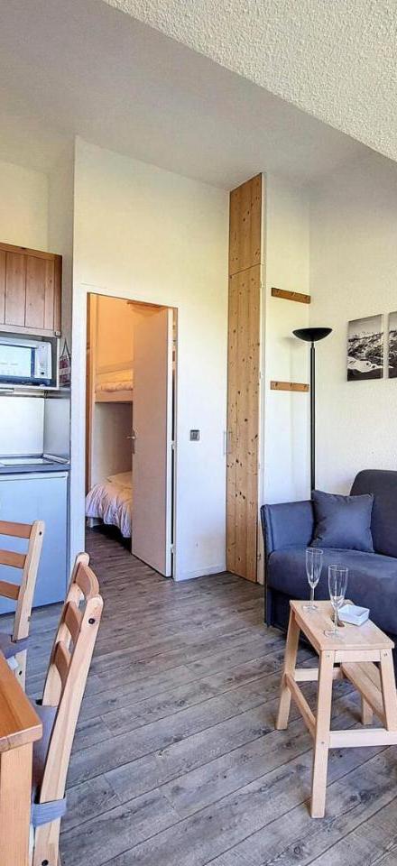 Studio – Residence Boedette a - Appartement Renove · Au Pieds Des Pistes · Balcon Vue Montagnes Mae-1424