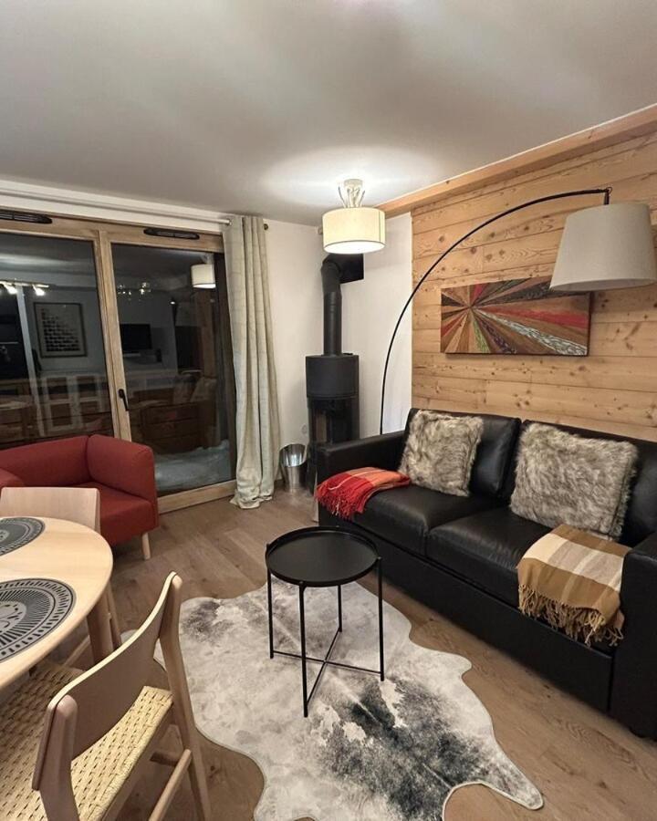 Three-Bedroom Apartment (1 sofa bed) - Free WiFi – Quartz 404 by Avecoeur