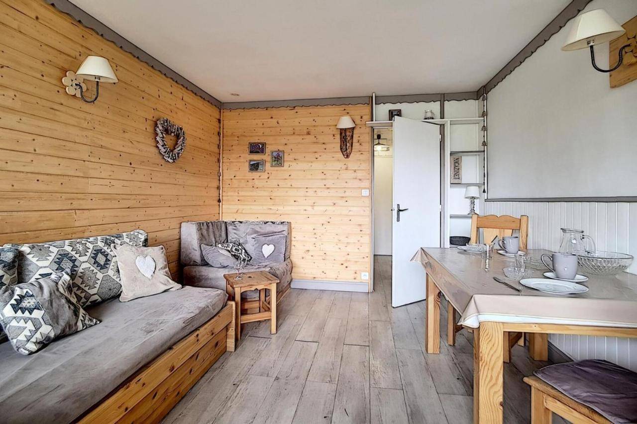 Residence Burons - Studio Moderne · Ski Aux Pieds · Balcon Avec Tres Jolie Vue Mae-2024, Les Menuires