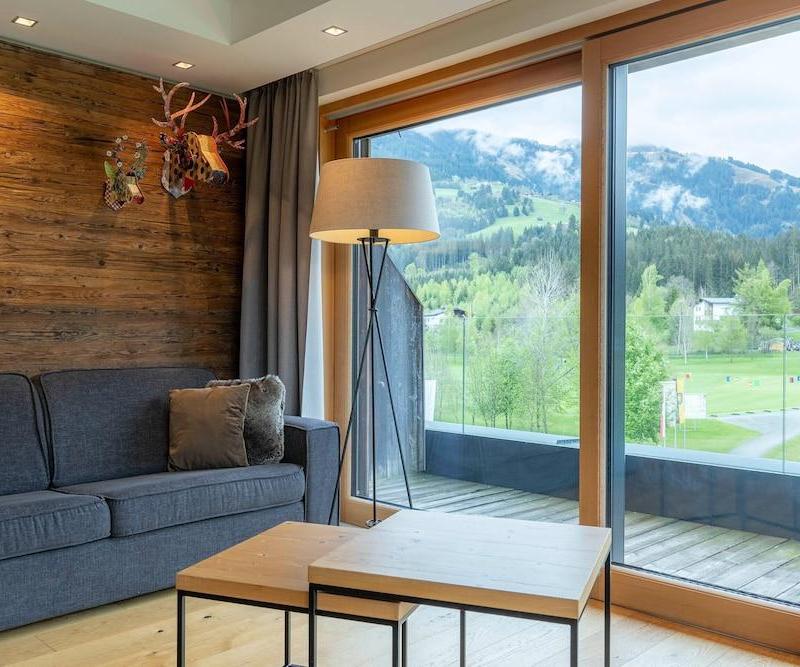 Exclusive Penthouse on the Golf Course