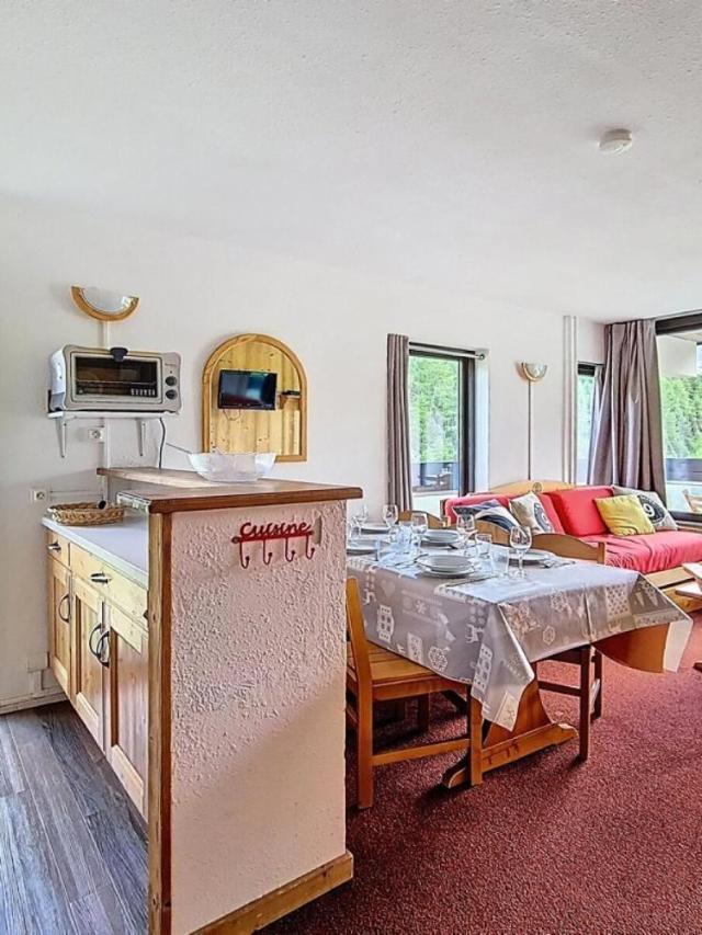 Residence Dorons - Appartement Agreable · Acces Direct Aux Pistes · Balcon Mae-2204