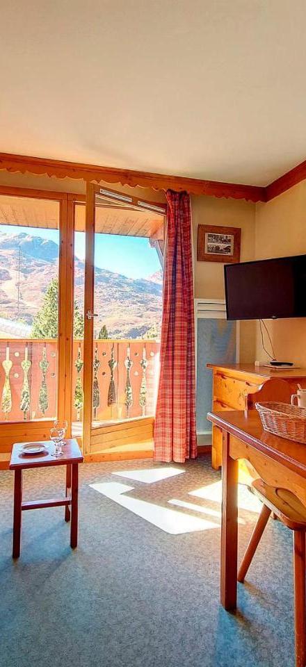 Apartment – Appartement 2 Pieces Ski Aux Pieds Avec Balcon Expose Sud-Ouest - Fr-1-344-940
