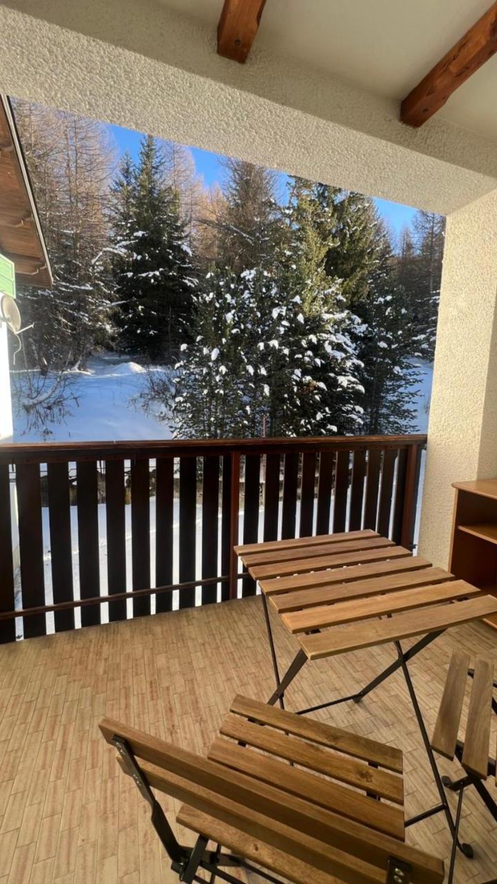 Two-Bedroom Apartment (1 sofa bed) - Free WiFi – Appartamento Cuor di Bosco