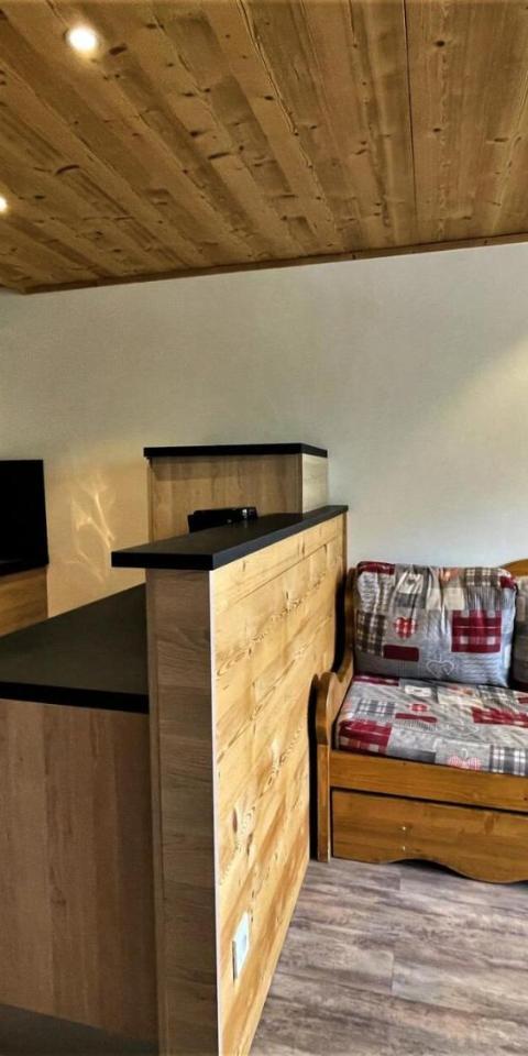 Residence Courmayeur - Appartement Pour 4 Personnes Mae-3934 – Les Menuires