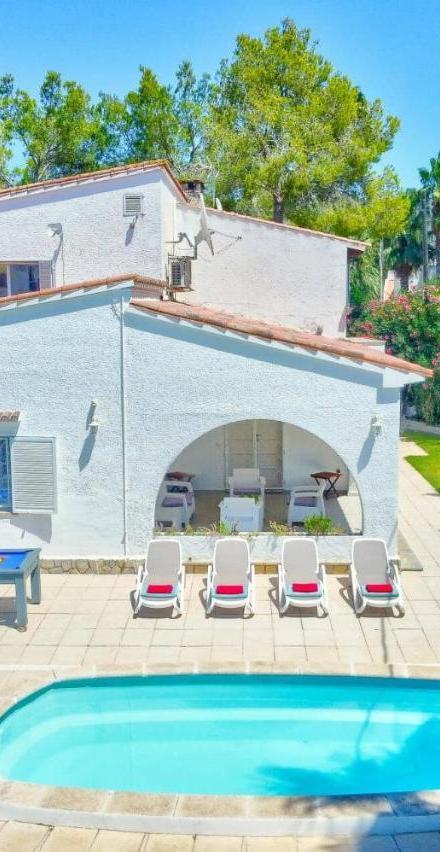 Villa Alcudia Beach by Villa Plus – billede 1