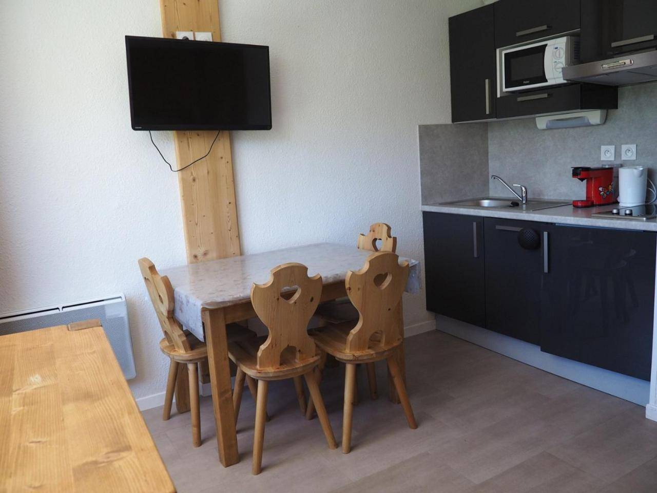 Studio Renove Proche Pistes Avec Balcon - Fr-1-344-180, Les Menuires