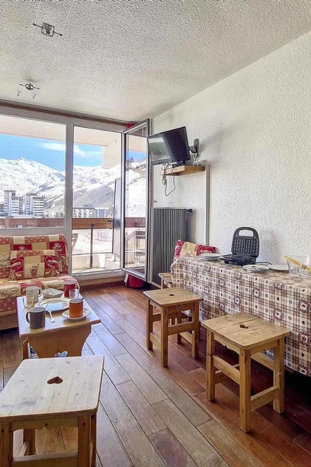Studio Lumineux Aux Menuires - Ski Aux Pieds, Balcon Sud - Fr-1-344-1180