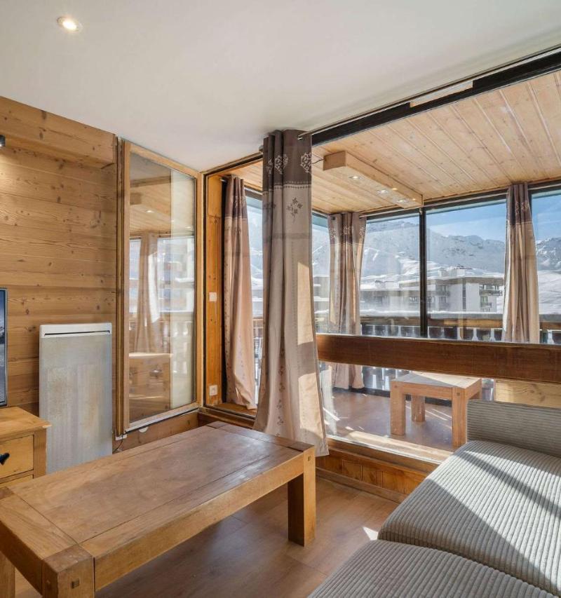 Ski in And Out Bright Alpine Flat with Mountain View