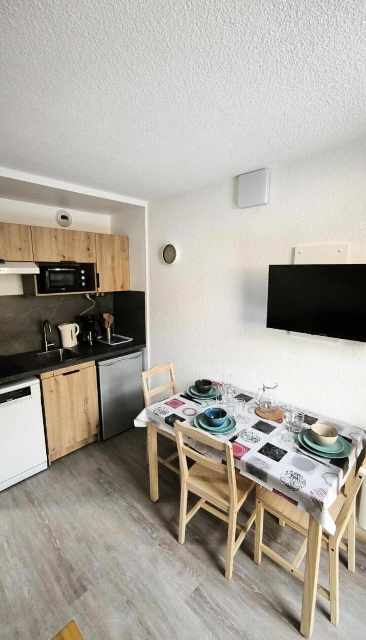 Studio – Residence Roche Blanche - Studio 2 Personnes En Plein Centre de la Station Mae-7794