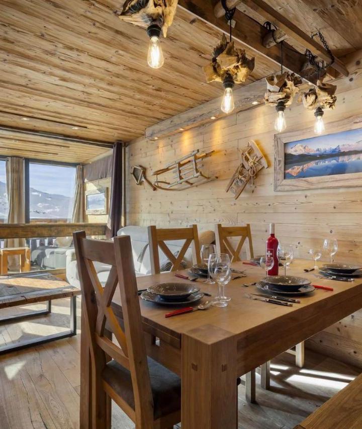 Apartment (2 sofa beds, Bedroom#1: 1 double bed, Bedroom#2: 1 bunk bed) – Mountain View Ski in Out Apartment