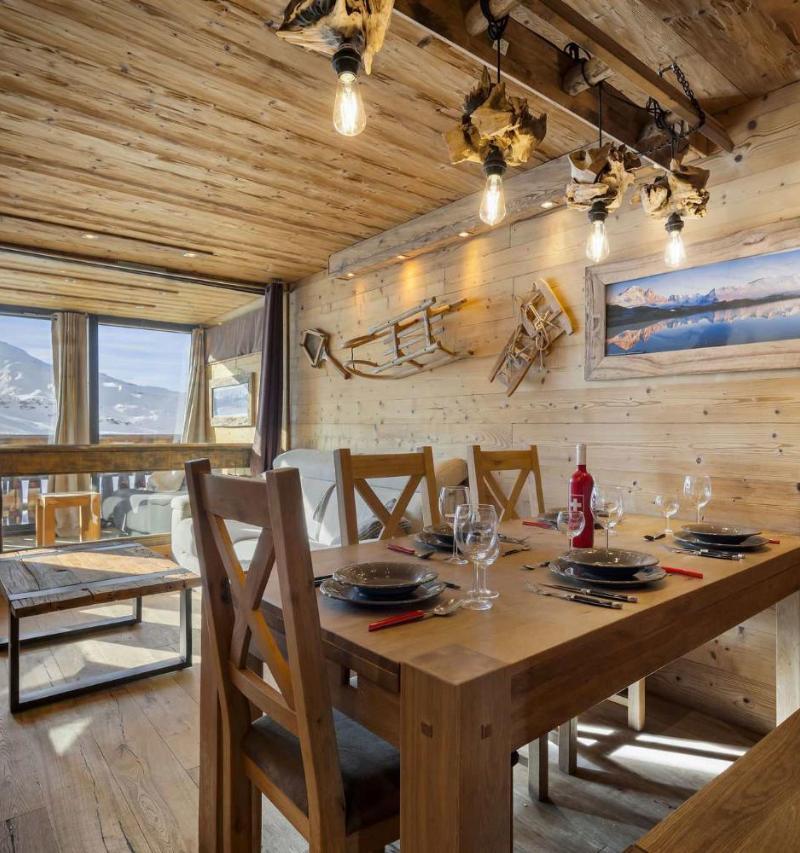 Mountain View Ski in Out Apartment