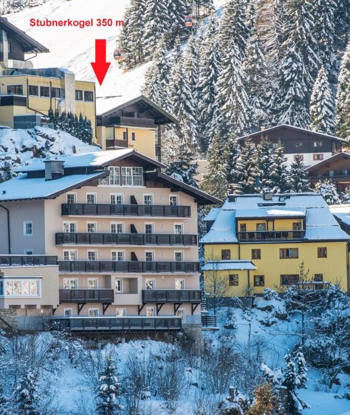 Two-Bedroom Apartment (1 large bed) - Free WiFi – Alpenhof