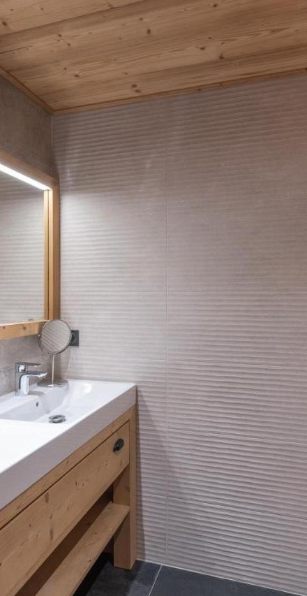 Alpe D'huez Houses - Hameau de Clotaire - Le Cocon Blanc - Duplex 5 Chambres - Cheminee Wellness - Ski Aux Pieds – billede 4