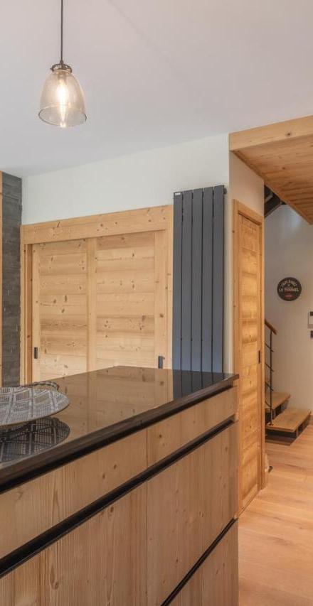 Alpe D'huez Houses - Hameau de Clotaire - Le Cocon Blanc - Duplex 5 Chambres - Cheminee Wellness - Ski Aux Pieds – billede 5