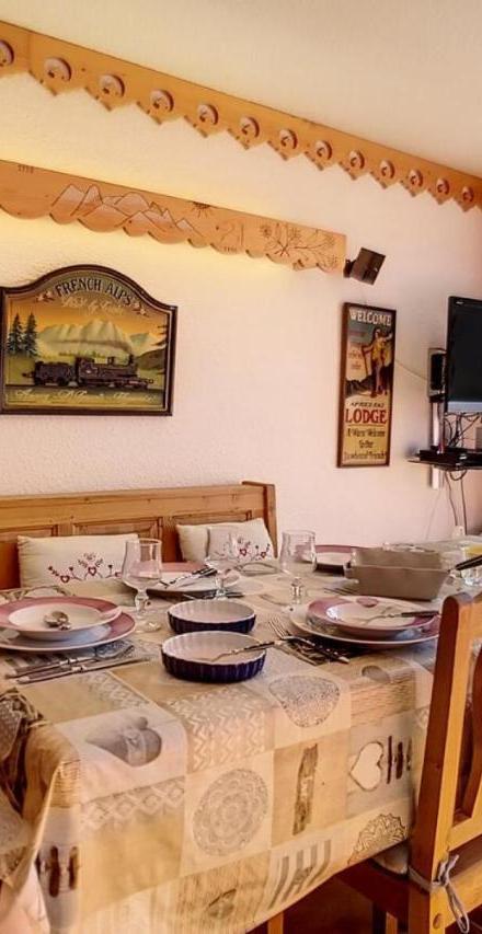 Appartement – Residence Danchet - Appartement Duplex Ensoleille · Depart Et Retour Skis Aux Pieds · Balcon Mae-9994