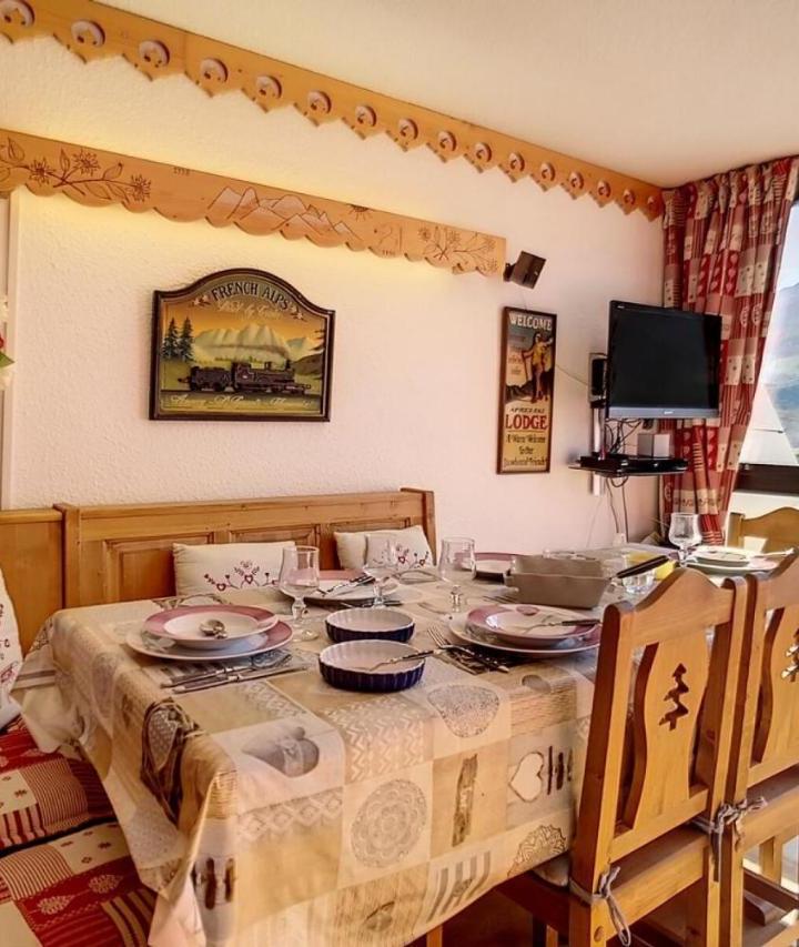 Appartement – Residence Danchet - Appartement Duplex Ensoleille · Depart Et Retour Skis Aux Pieds · Balcon Mae-9994