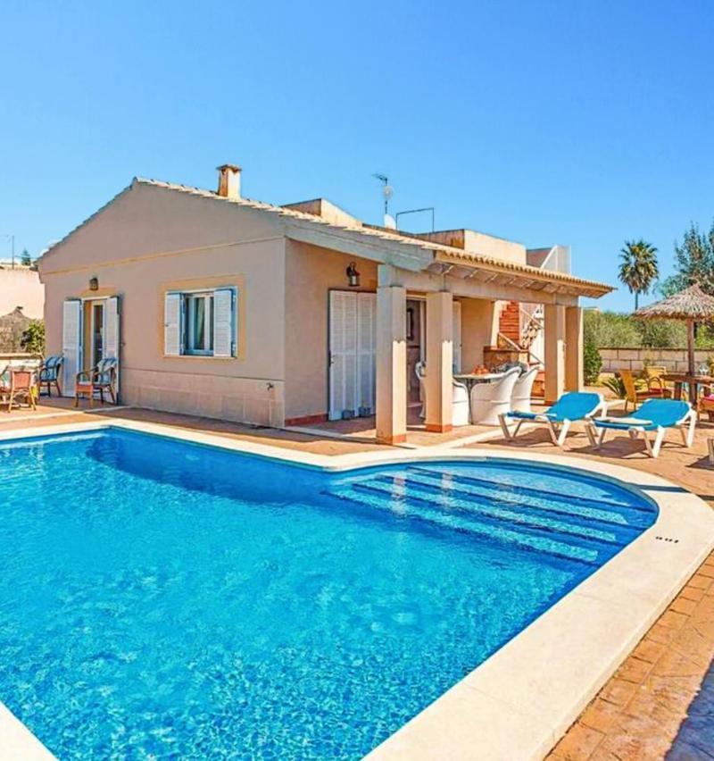 Villa Diniz II by Villa Plus