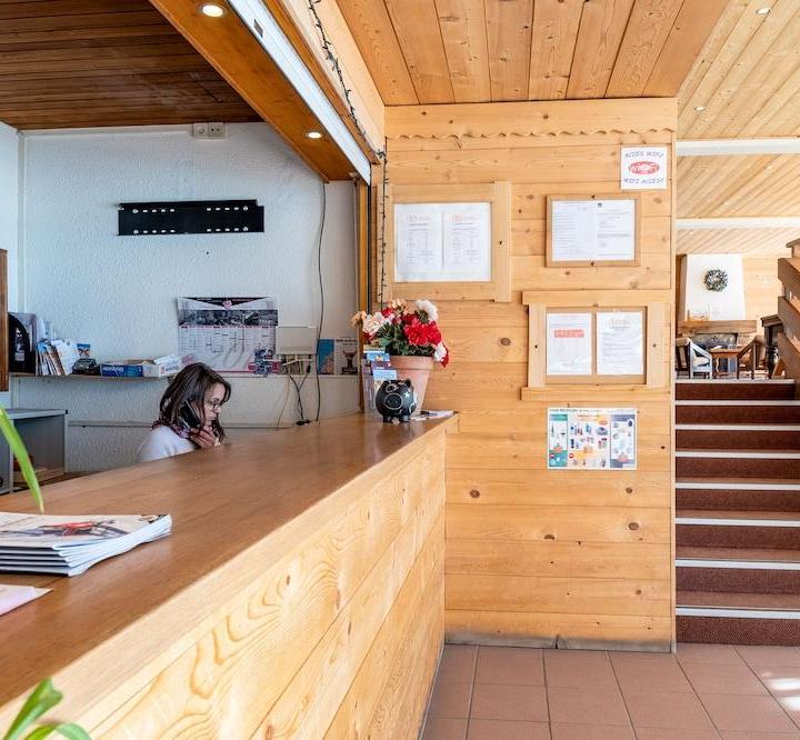 Studio Eco-Standard 4 People (1 Double Sofa Bed and 1 Twin Bunk Bed) – Residence Maeva Le Gypaete