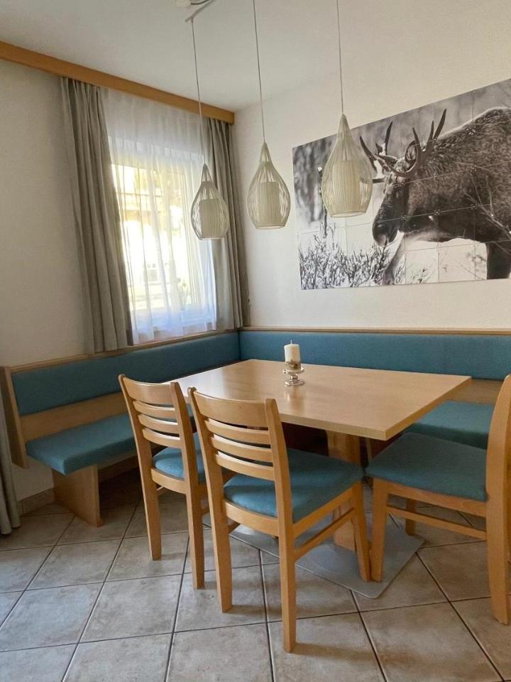 Three-Bedroom Apartment (1 large bed) - Free WiFi – Apartment Heijerhof - Top 4