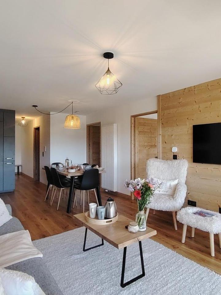 Superior Apartment (1 large bed) - Free WiFi – Homency - Residence Cachemire A303
