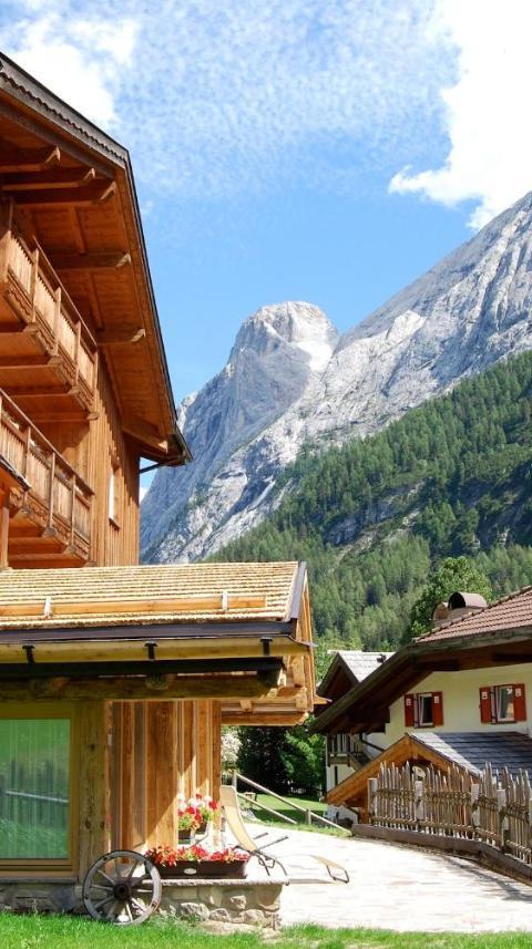 Appartamenti Chalet Orchidea – Canazei