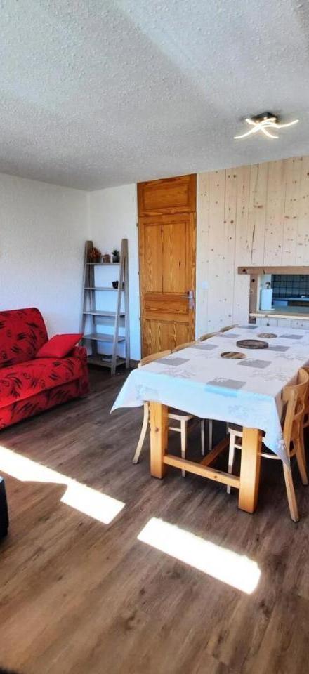 Apartment (1 double bed) – Residence Pelvoux - Appartement Pour 8 Au Coeur Des Menuires Et Ski Aux Pieds Mae-4394