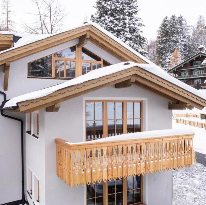 Three-Bedroom Apartment - Free WiFi – Chalet Marmotta Culm - Luxus Chalet Ski-In Ski-Out