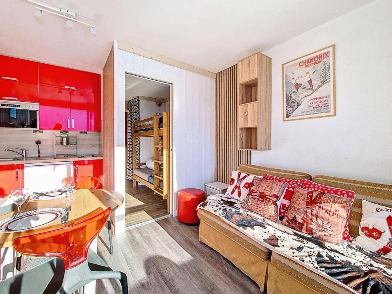 Residence Tougnette - Studio Renove Lumineux · Depart Et Retour Skis Aux Pieds · Balcon Mae-2724, Les Menuires