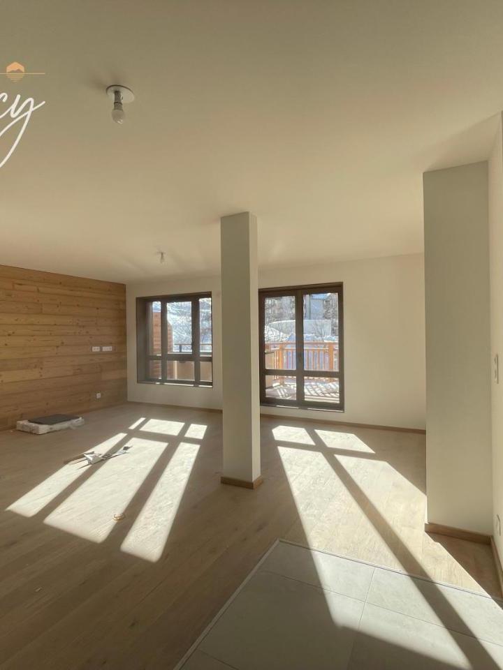 Four-Bedroom Apartment with Balcony (1 large bed) - Free WiFi – Homency - Residence L'expression A22