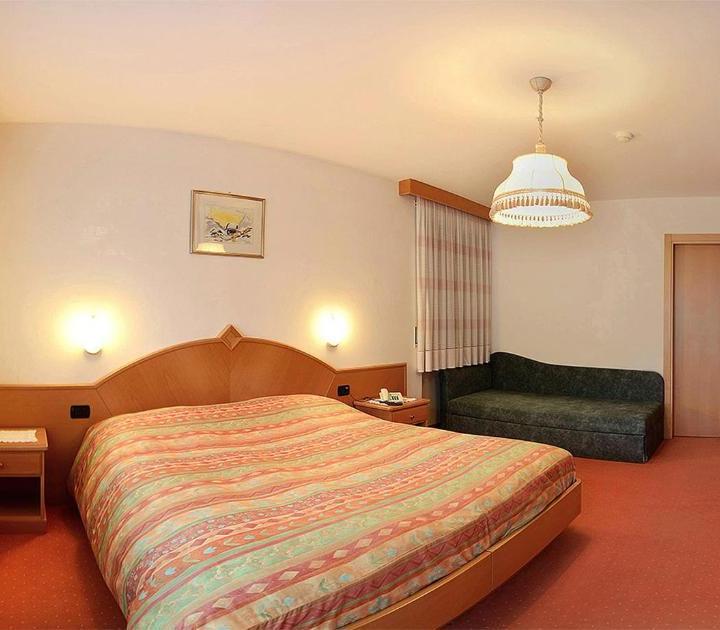 Economy Double Room – Hotel Dolomites Inn