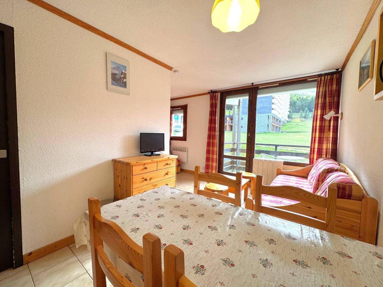 Studio Cabine Pour 4 Pers. Avec Vue Sur Pistes - Fr-1-452-55, Les Menuires