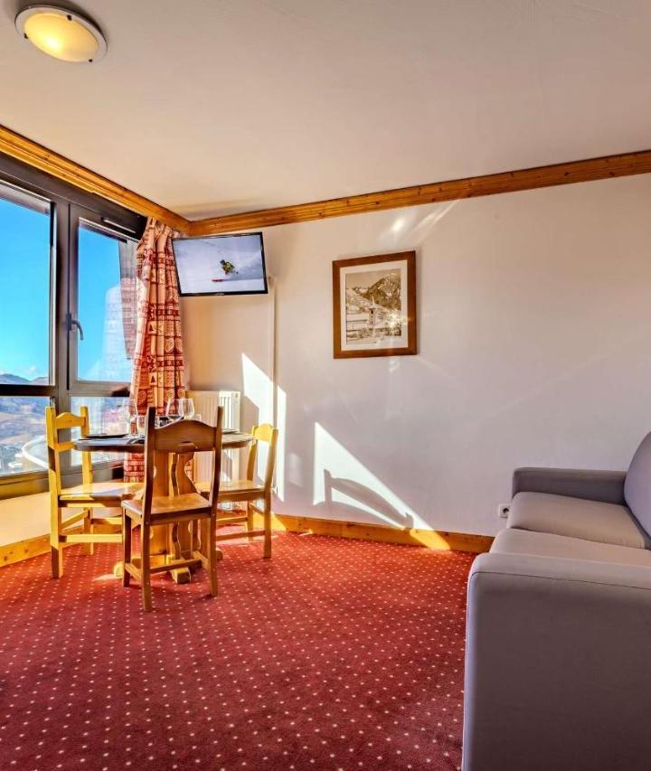 Apartment (1 sofa bed, Bedroom#1: 1 bunk bed) - Free WiFi – Mountain-View with Ski-In Ski Out Stay