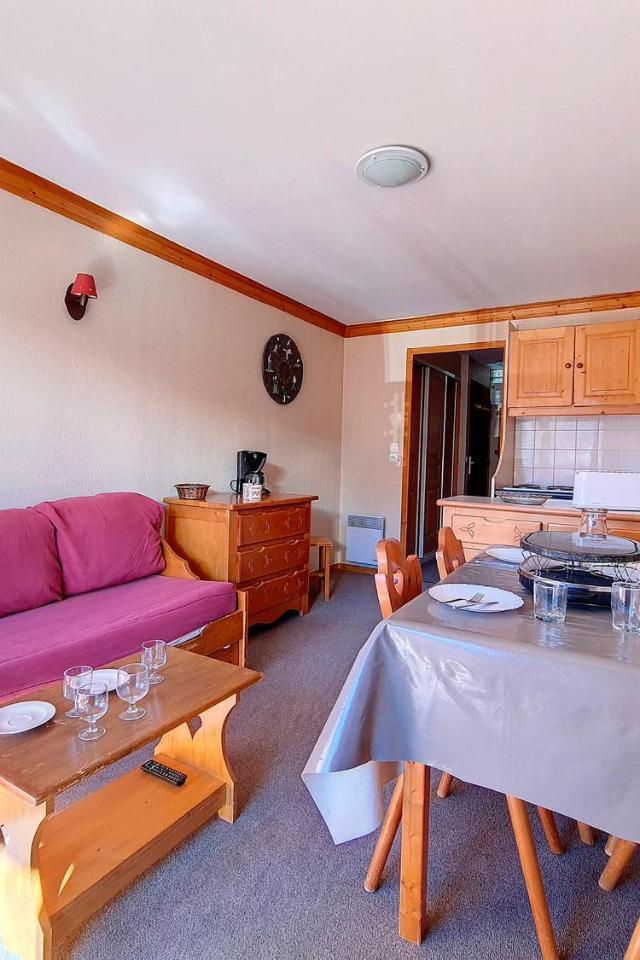 Appartement Skis Aux Pieds, 4 Personnes, Balcon Sud - Fr-1-344-854