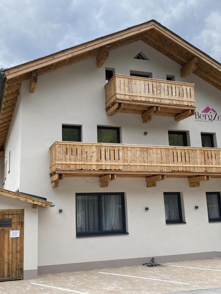 Standard Studio (1 large bed) - Free WiFi – Haus Bergner