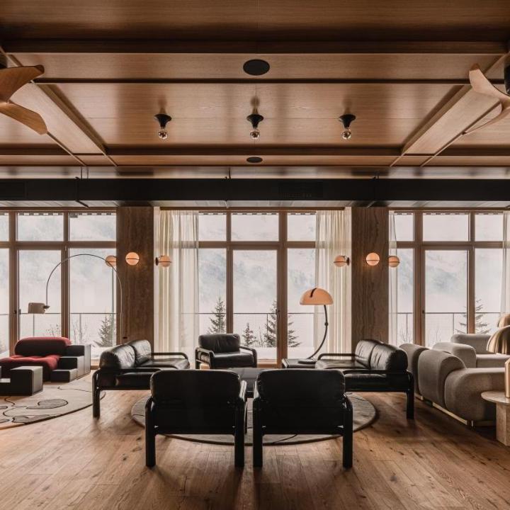 Room (Comfy) (1 King Bed) – The Comodo