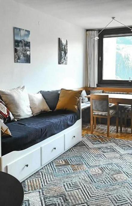 Cozy Apartment W a View & Own Garden – billede 1