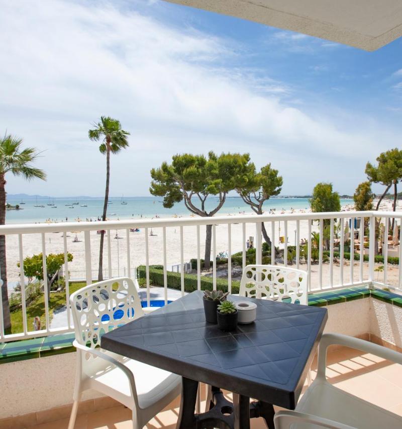 Apartamentos Sand Beach