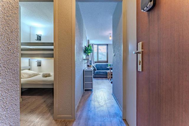 Ski-In Ski-Out 2br Apartment with Mountain View - Val Thorens - Residence Le Joker – billede 9