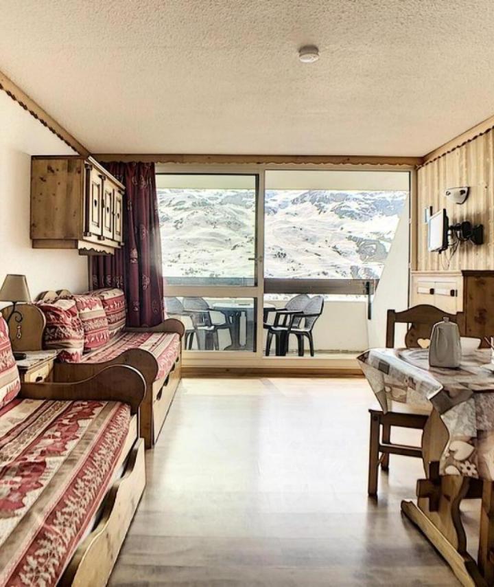 Studio – Residence Evons - Studio Lumineux · Depart Et Retour Ski Aux Pieds · Balcon Mae-1394