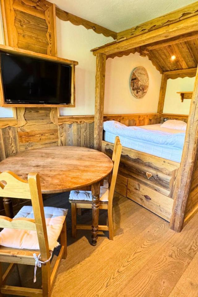 Residence Necou - Studio Deco Style Chalet En Bord de Pistes Pour 3 Personnes Mae-5954 – bild 2