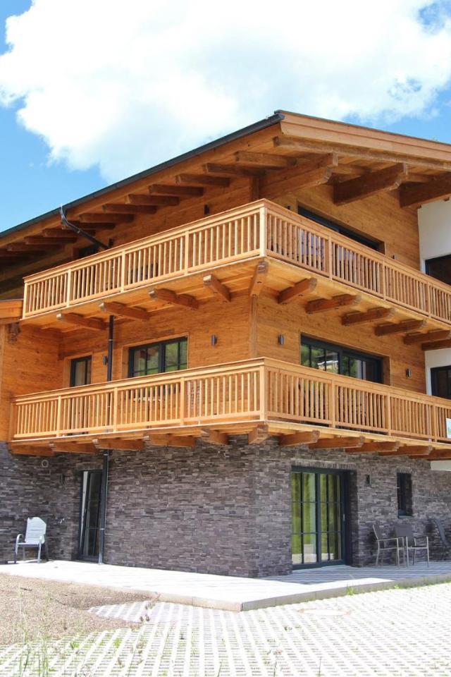 Modern Chalet with Sauna Near Ski Area in Saalbach-Hinterglemm Salzburgerland – billede 2