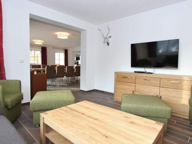 Modern Chalet with Sauna Near Ski Area in Saalbach-Hinterglemm Salzburgerland – billede 7