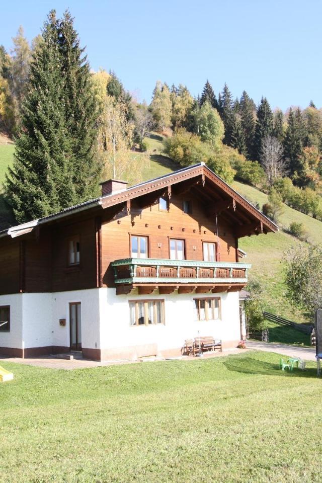 Chalet in Wagrain Near Ski Lift