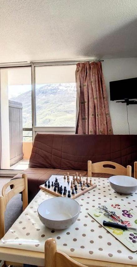 Studio – Residence Median - Studio Confortable · Proche Des Pistes · Balcon Vue Sur Les Montagnes Mae-3244