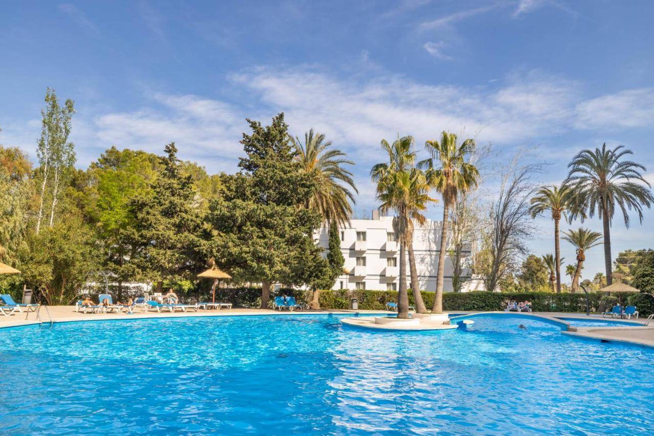 Nice with 2 Rooms And Pool, Alcúdia