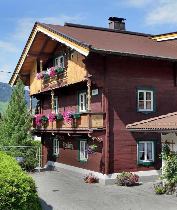 One-Bedroom Apartment with Shower (1 sofa bed) - Free WiFi – Appartement Wurzrainer