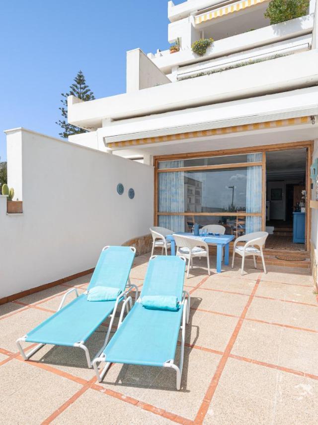 Apartment Just on the Beach in Port Alcudia – billede 4