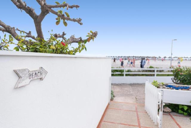 Apartment Just on the Beach in Port Alcudia – billede 8