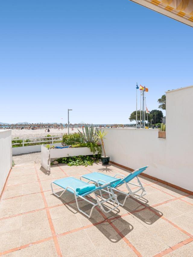 Apartment Just on the Beach in Port Alcudia – billede 10