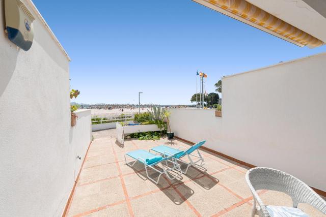 Apartment Just on the Beach in Port Alcudia – billede 10